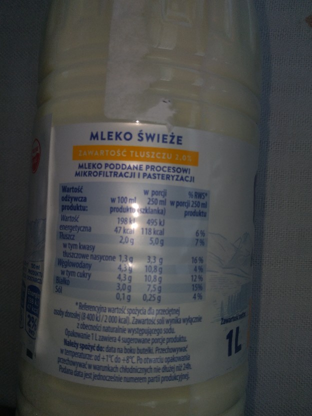 Mleko świeże 2,0% Mleczna Dolina biedronka