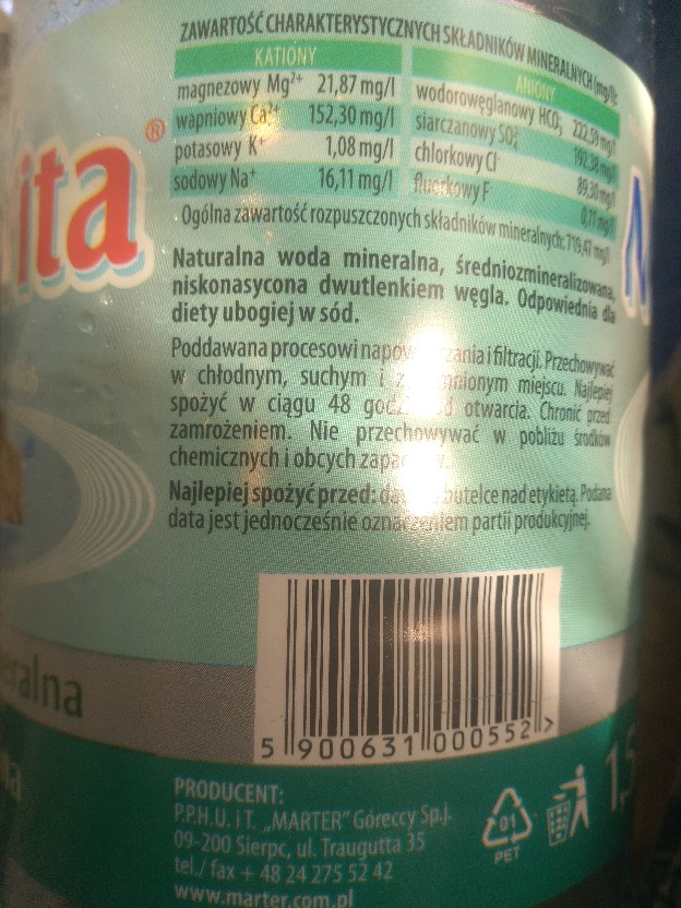 Magnevita - lekko gazowana woda mineralna 1,5L 