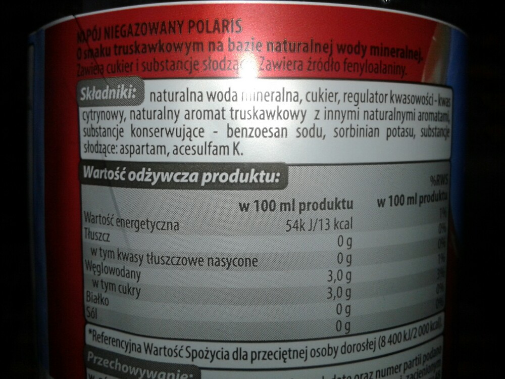Polaris - woda niegazowana o smaku truskawkowym 