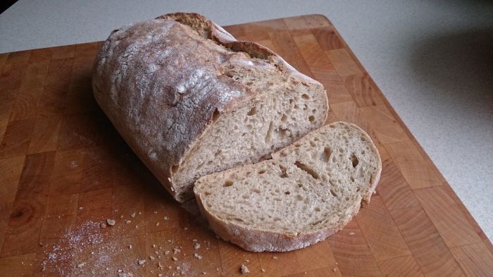 Chleb słowiański biedronka