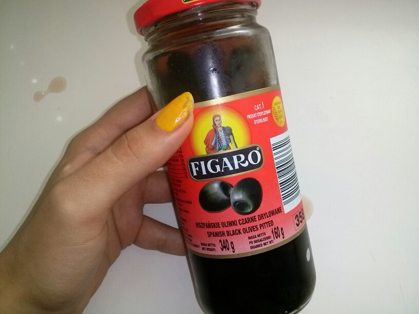 Figaro Oliwki czarne drylowane 