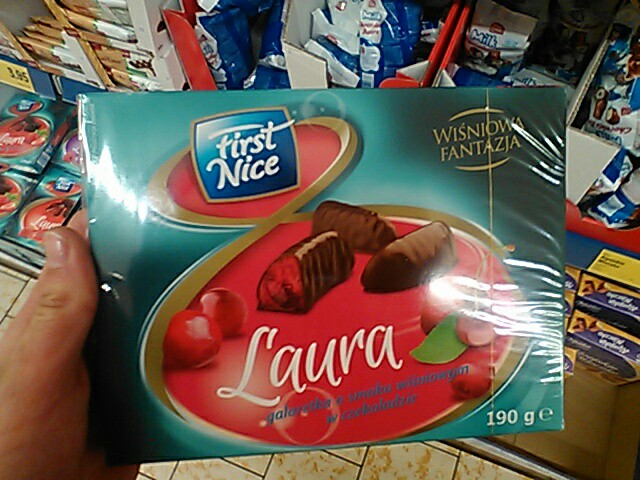 Laura, galaretka wiśniowa w czekoladzie, First Nice lidl