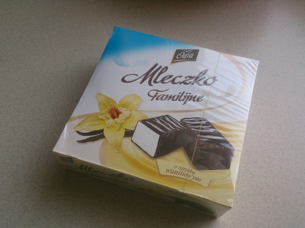 Mleczko-pianka w czekoladzie o smaku waniliowym Odra 