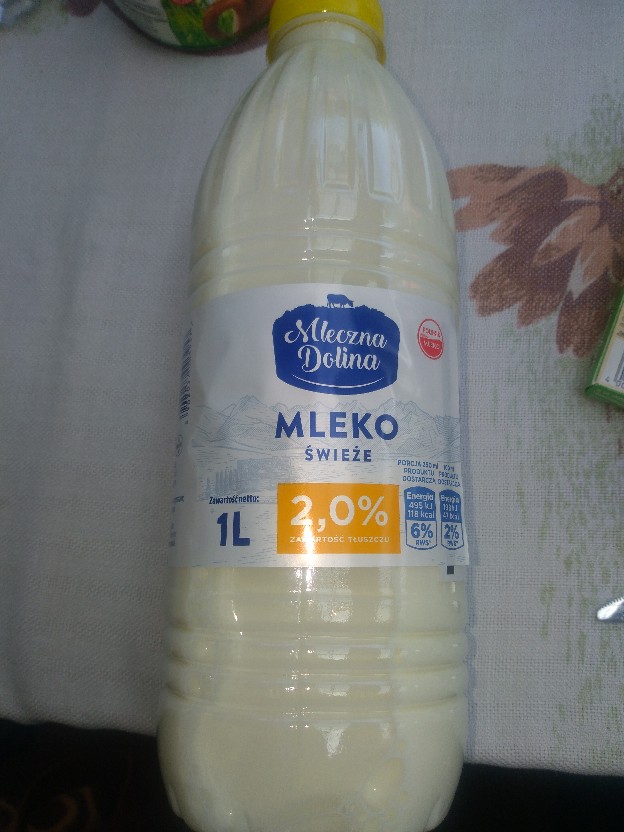 Mleko świeże 2,0% Mleczna Dolina biedronka