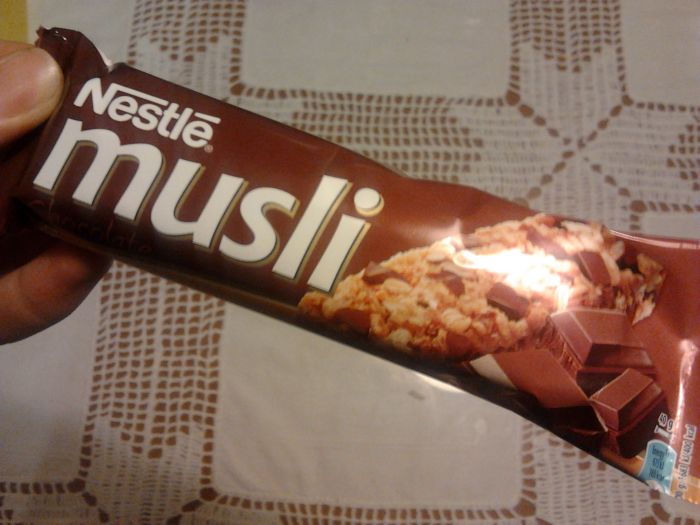 Nestle Musli czekoladowe 