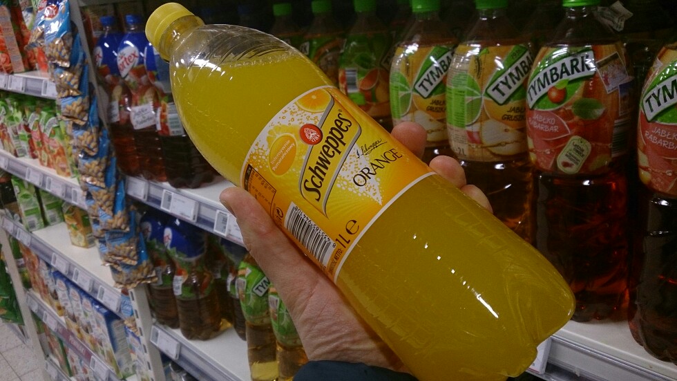 Schweppes napój o smaku pomarańczowym 1L 